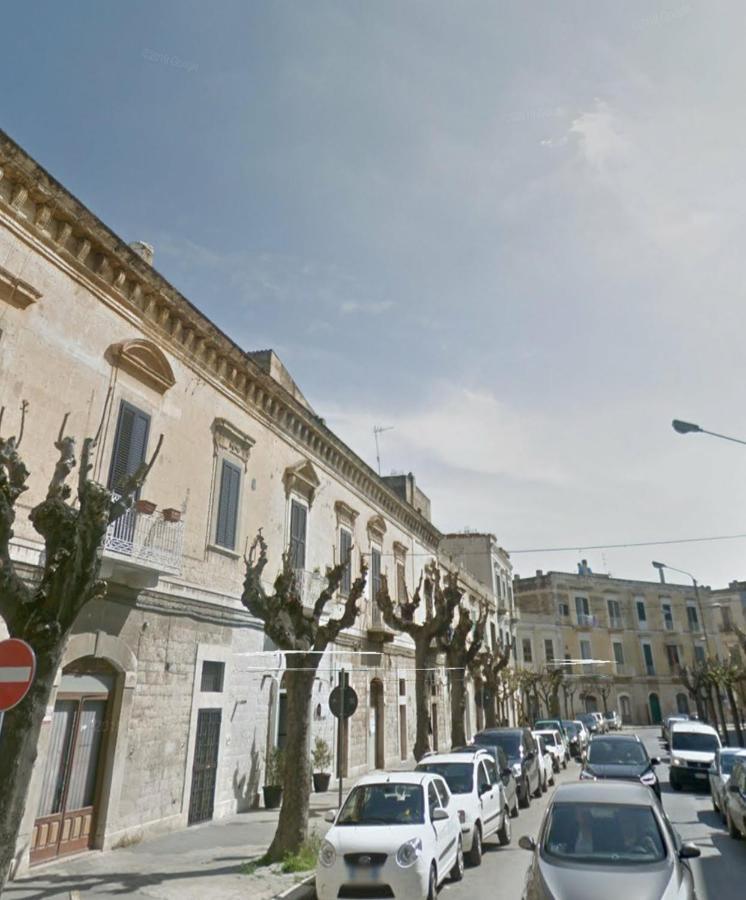 Affittacamere La Cattedrale Sul Mare Trani Ngoại thất bức ảnh