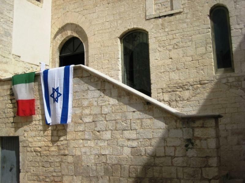 Affittacamere La Cattedrale Sul Mare Trani Ngoại thất bức ảnh